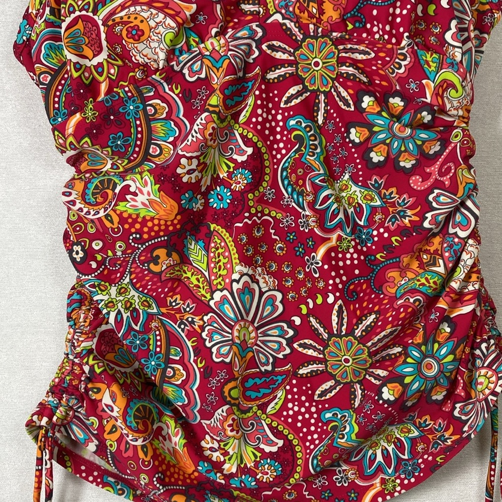 Athleta Tankini Top Swinsuit  Paisley Red Floral Print 36 B/C - Picture 15 of 15